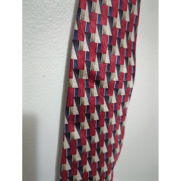 Stafford Executive Mens NeckTie Multicolor Red Abstract Block Pattern 100% Silk - Picture 2 of 5